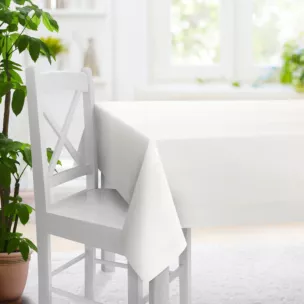 Obrus na wymiar naturalny z tkaniny o szenilowej strukturze