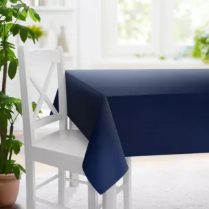 Obrus szyty ciemnogranatowy z miękkiej tkaniny welwetowej