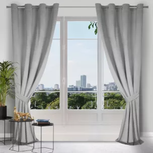 Zasłona srebrna z matowego welwetu z upinaczem 140x270 cm przelotka CARMEN Eurofirany