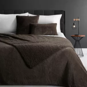 Narzuta dwustronna z przyjemnego futerka i tkaniny barankowej ciemnobrązowa 170x210 cm NINA Eurofirany Premium