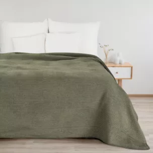 Koc bawełniany 180x220 cm oliwkowy ze strukturalnym wzorem 3D AMBER DESIGN 91 Eurofirany