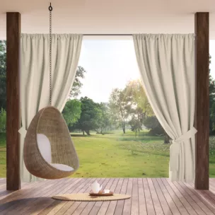 Zasłona jasnobeżowa z wodoodpornej tkaniny idealna do ogrodu i na taras 155x200 cm tunel GARDEN Eurofirany