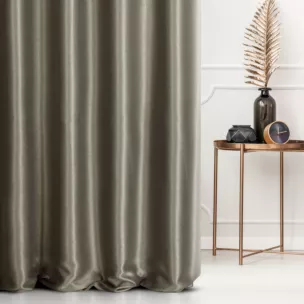 Zasłona szyta na taśmie 5 cm ciemnobeżowa z błyszczącej tkaniny zaciemniającej