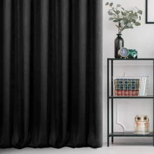 Zasłona szyta na taśmie 5 cm czarna z tkaniny strukturalnej z delikatnym połyskiem