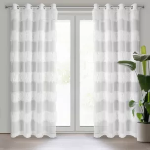 Firana Margaret z etaminy w pasy z puszystej tkaniny z wystającymi nitkami 140x250 cm Eurofirany