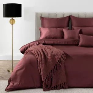 Pościel 220x200 cm z makosatyny bawełnianej kolor bordowy Eva Minge Eurofirany