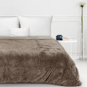 Koc o strukturze miękkiego futra 150x200 cm ciemnobeżowy TIFANY 1 DESIGN 91 Eurofirany