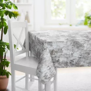 Obrus szyty beżowo złoty z welwetowej tkaniny z błyszczącym nadrukiem