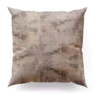 Poszewka szyta beżowo złocista z miękkiej, welwetowej tkaniny z nieregularnym wzorem i błyszczącym nadrukiem