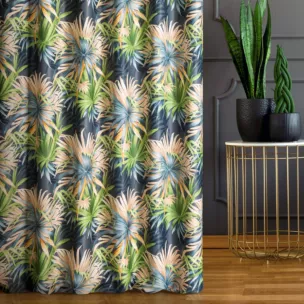 Tkanina zasłonowa zaciemniająca typu dimout z motywem egzotycznych liści Eurofirany
