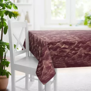 Obrus szyty bordowo złocisty z tkaniny welwetowej ze złotym marmurkowym nadrukiem