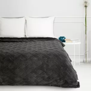 Koc flano 150x200 cm stalowy zdobiony wytłaczanym wzorem CARO DESIGN 91 Eurofirany