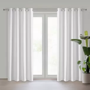Zasłona biała z gładkiej matowej tkaniny zaciemniającej 135x250 cm przelotka BLACKOUT Eurofirany