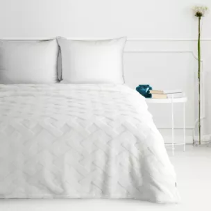 Koc flano 170x210 cm biały zdobiony wytłaczanym wzorem CARO DESIGN 91 Eurofirany