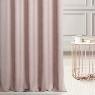 Zasłona szyta na taśmie 5 cm ciemnoróżowa z miękkiej tkaniny o welurowej strukturze