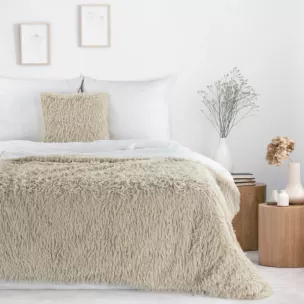 Koc z przyjemnego futerka 130x170 cm beżowy ADORE Eurofirany