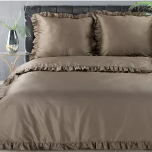 Pościel 160x200 cm bawełniana z makosatyny kolor jasnobrązowy z falbanami w romantycznym stylu Reina Line Eurofirany