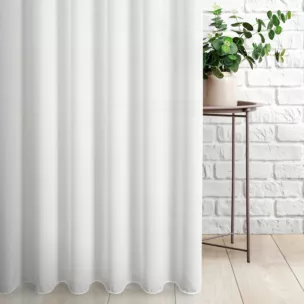 Firana szyta na taśmie fala naturalna z tkaniny z efektem deszczyku i lekkim połyskiem, wykończona obciążnikiem