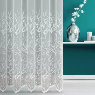 Firana szyta na przelotkach naturalna z matowej tkaniny ADEN haftowanej w botaniczny wzór