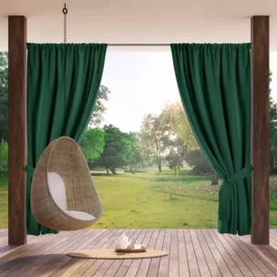 Zasłona ciemnozielona z wodoodpornej tkaniny idealna do ogrodu i na taras 155x200 cm tunel GARDEN Eurofirany