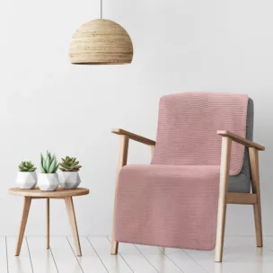 Narzuta na fotel-koc bawełniana 70x160 cm pudrowy róż ze strukturalnym wzorem 3D AMBER DESIGN 91 Eurofirany