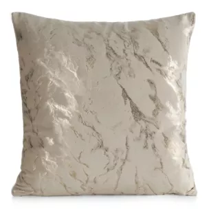 Poszewka na poduszkę 45x45 cm welwetowa zdobiona lśniącym marmurkowym wzorem ciemnobeżowo, złocista DORIS DESIGN 91 Eurofirany