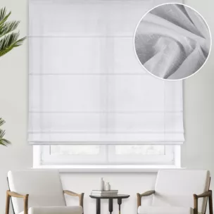 Roleta rzymska biała z miękkiej, matowej etaminy o naturalnym splocie, wykończona obciążnikiem