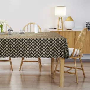 Obrus szyty czarno złoty z szenilowej tkaniny w drobny geometryczny wzór przetykany błyszczącą nicią