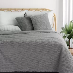 Narzuta-koc srebrno, jasnoszary 130x170 cm z przyjemnego futerka LARIS Eurofirany