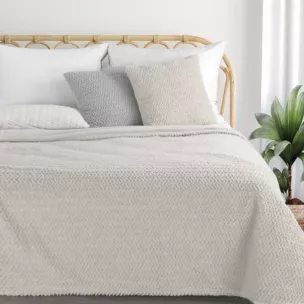 Narzuta-koc kremowy 130x170 cm z przyjemnego futerka LARIS Eurofirany