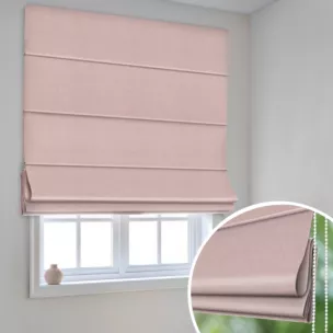 Roleta rzymska ciemnoróżowa z miękkiej tkaniny o welurowej strukturze