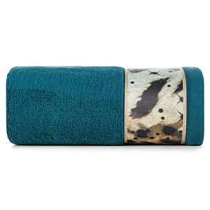 Ręcznik kąpielowy 50X90 cm bawełniany kolor ciemnoturkusowy z designerską bordiurą 500 g/m2 EVA 15 Eva Minge Eurofirany