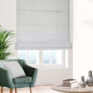 Roleta rzymska srebrna z tkaniny z jodełkowym wzorem geometrycznym