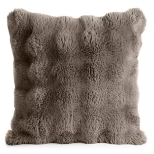 Poszewka na poduszkę 45x45 cm z futerka kolor miodowy zdobiona efektem 3D LILY Eurofirany