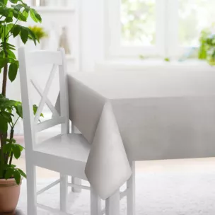 Obrus szyty szarobeżowy z miękkiej tkaniny welwetowej