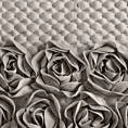 Narzuta welwetowa beżowa 220x240 cm zdobiona pasem róż 3D ROSES Eva Minge Eurofirany