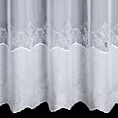 Firana szyta na taśmie 8 cm biała z woalu ozdobionego podwinięciem z ażurowym haftem