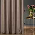 Zasłona szyta na przelotkach jasnobrązowa z miękkiej półmatowej tkaniny welwetowej