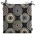 Poduszka na krzesło 43 x 43 x 4 cm czarno, beżowa wodoodporna z motywem mandali GARDEN Eurofirany