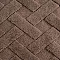 Poszewka na poduszkę 45x45 cm z miękkiego pluszu zdobiona wypukłym wzorem ciemnobeżowa CARO DESIGN 93 Eurofirany