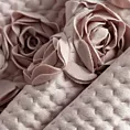Narzuta welwetowa pudrowa 220x240 cm zdobiona pasem róż 3D ROSES Eva Minge Eurofirany