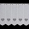 Tkanina firanowa zazdrostka z etaminy zdobiona haftowanymi ażurowymi sercami Eurofirany