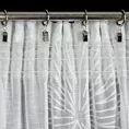 Firana biała z lekkiej etaminy z żakardowym motywem liści 140x270 cm taśma JANE Eurofirany