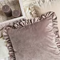Poszewka na poduszkę 45x45 cm welwetowa zdobiona na brzegach falbanami ciemnobordowa VELVET 25 EUROFIRANY PREMIUM
