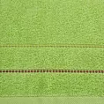 Ręcznik kąpielowy 50x90 cm bawełniany kolor jasnozielony z kontrastującymi paseczkami 500 g/m2 SUZI Eurofirany