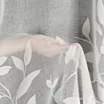 Firana szyta na flexach biała burnout z etaminy w motywy roślinne, wykończona obciążnikiem