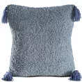 Poszewka na poduszkę 45x45 cm o strukturze miękkiego futra z ozdobnymi chwostami niebieska ELDA Eurofirany