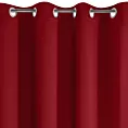 Zasłona czerwona z gładkiej matowej tkaniny zaciemniającej 135x250 cm przelotka BLACKOUT Eurofirany