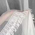 Firana biała z etaminy zdobiona gipiurą z frędzelkami 140x250 cm przelotka ROXANA Eurofirany