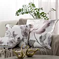 Poszewka na poduszkę 60x60 cm welwetowa z motywem roślinnym z wypustką na brzegach biało, zielona ROSALIA EUROFIRANY PREMIUM